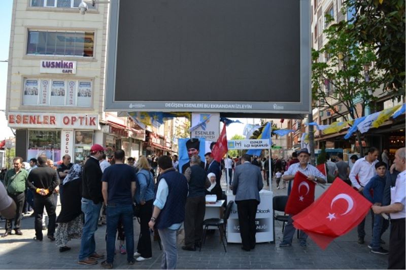 Esenler`de IYI Parti Yükseliyor, MHP, CHP ve AKP`den geçisler var.