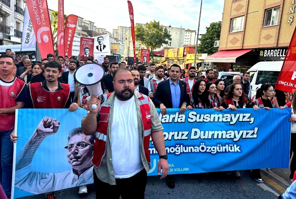 CHP Esenler Gençliği Tarih Yazdı!