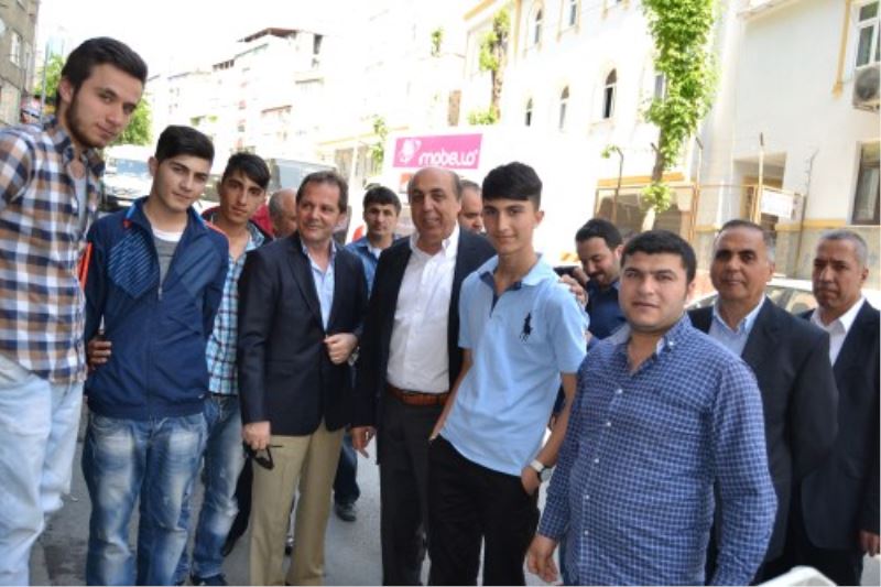 CHP`li Vekiller Esenlerde