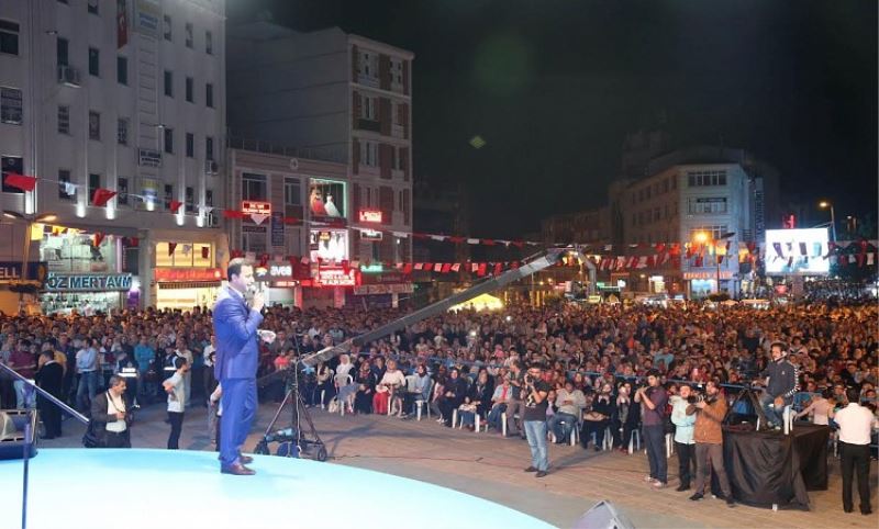 Hakalmaz`dan Esenler`e Türkü Ziyafeti