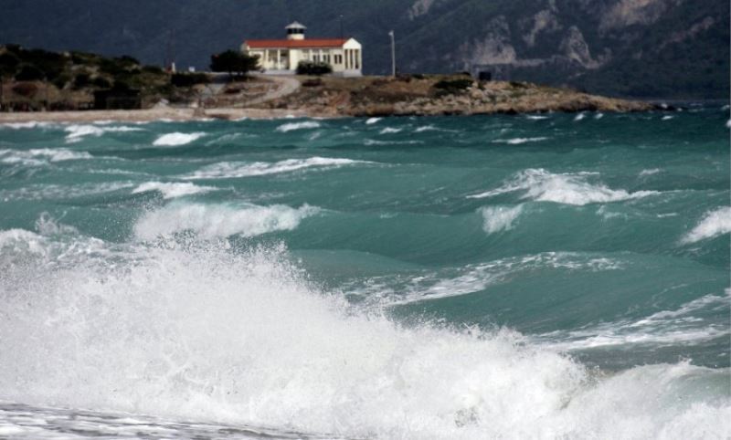 Adalar bos bekleyecegine göçmenlere yarasin`