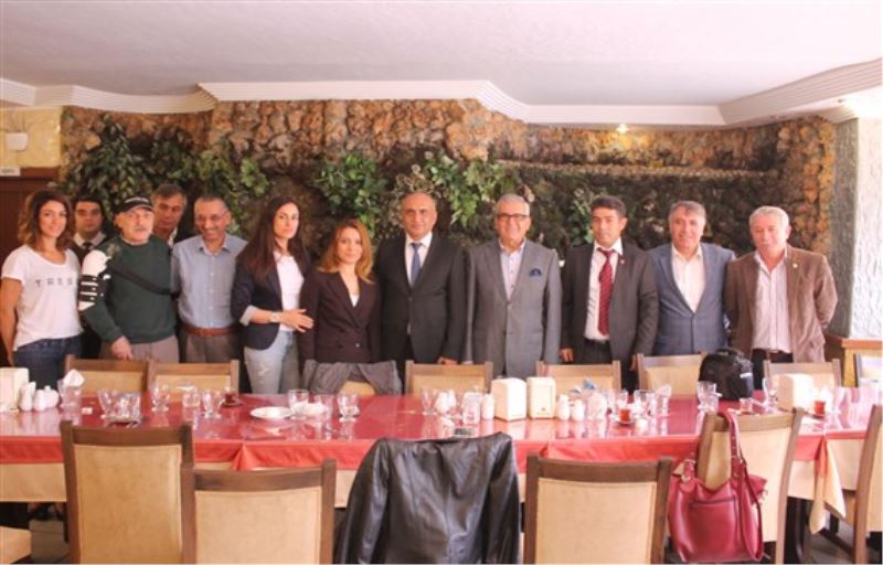 Sloganimiz ?Birlesen ve Üreten Türkiye`dir?