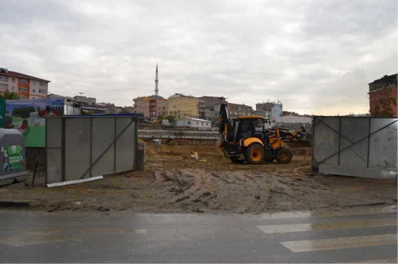 MENDERES PARKI YAPIMINA BASLANDI