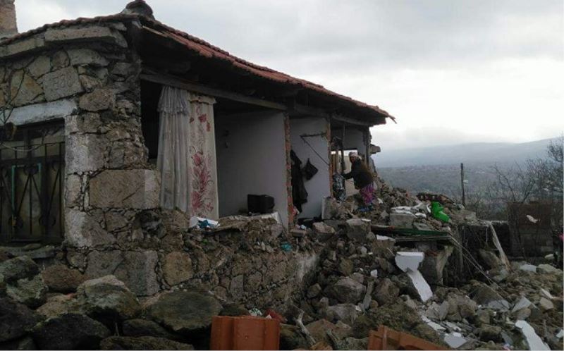 Çanakkale`de 5 siddetindeki deprem