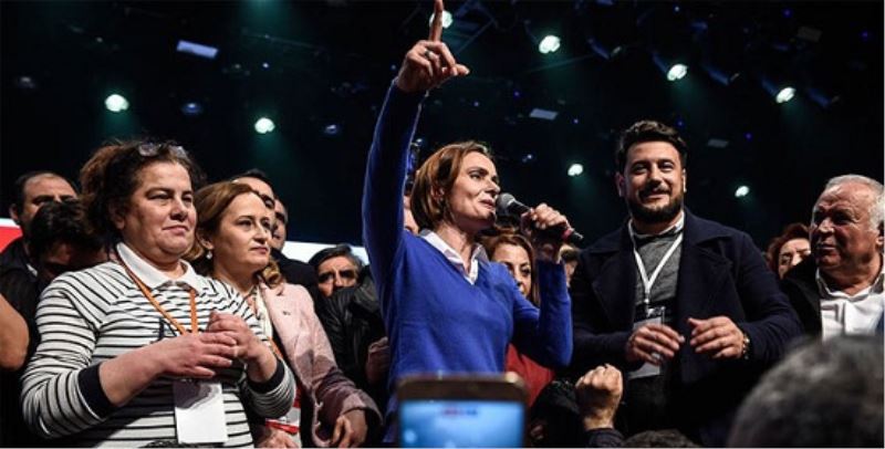 Canan Kaftancioglu CHP`nin ilk kadin Istanbul Il Baskani seçildi.