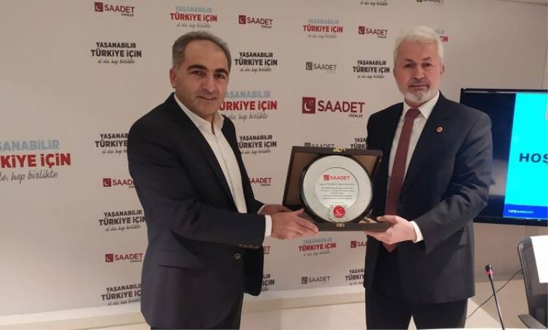 Saadet Partisi Esenler’de Baskanlik Degisimi